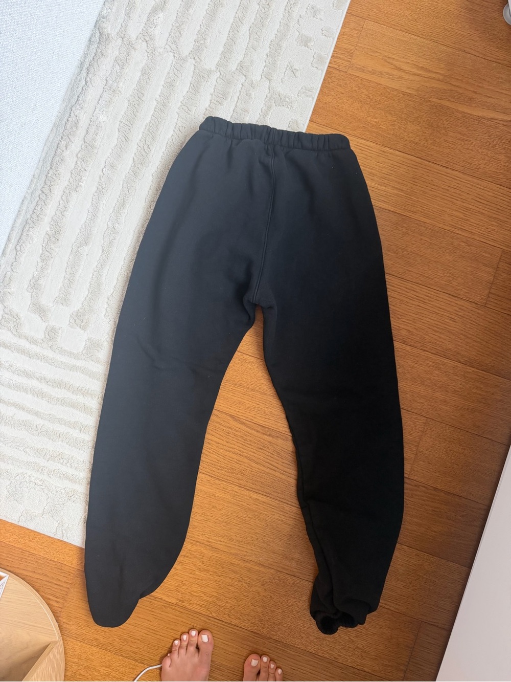 Madhappy womans Black Elastic Cuffed Joggers